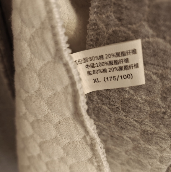 Men's Quilted Cotton Robe - Picture 6 of 6